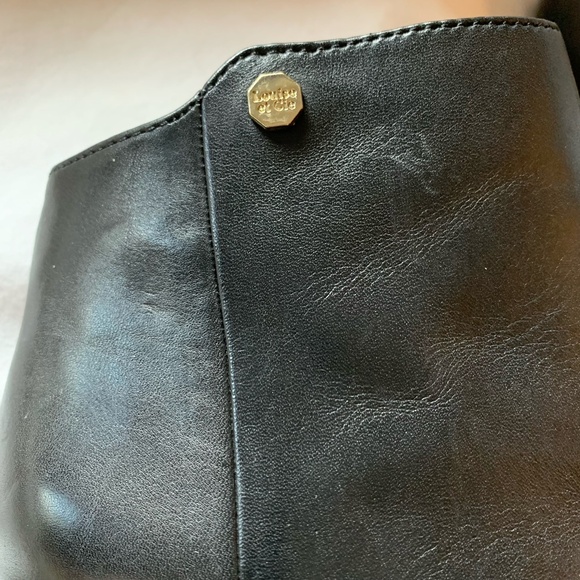 Louise et Cie black leather 'Low Sid Pointed Toe Booties' - Picture 7 of 10